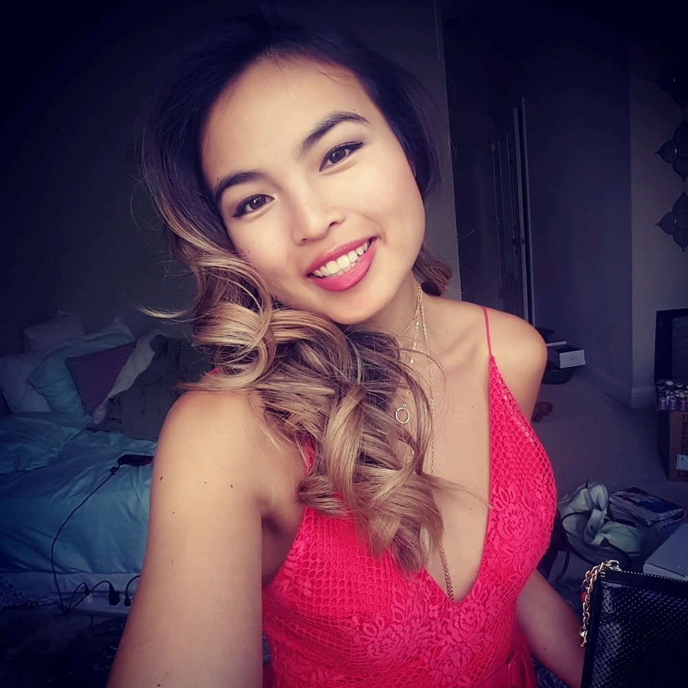 Meet your Posher, Cynthia